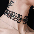vertebrae choker